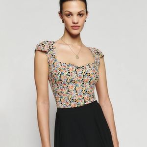 NWT Reformation Kinsley Top in Trix US 10
